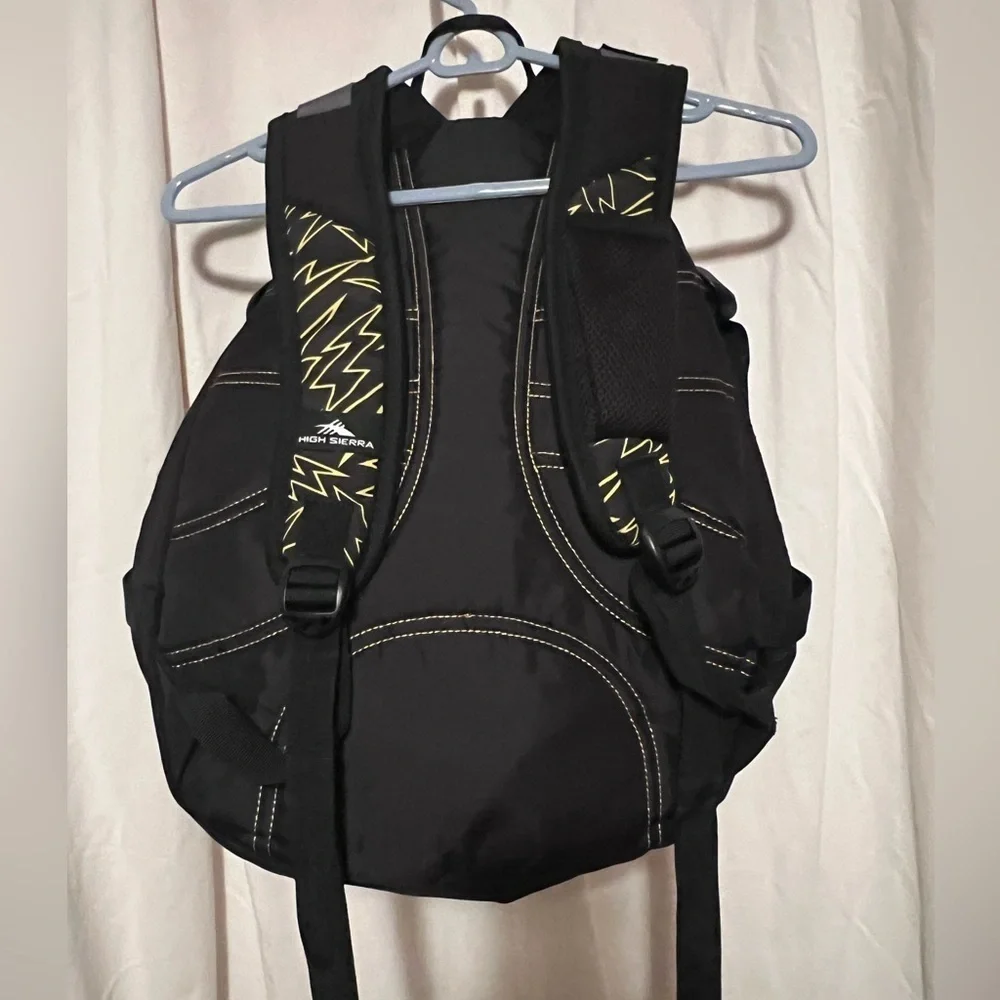 High Sierra Fatboy Backpack Black & Yellow EUC